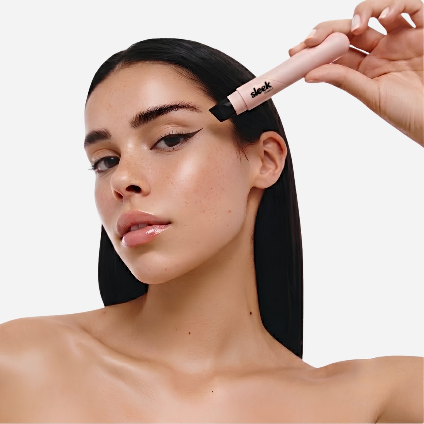 Sleek Моментална Очна Линия